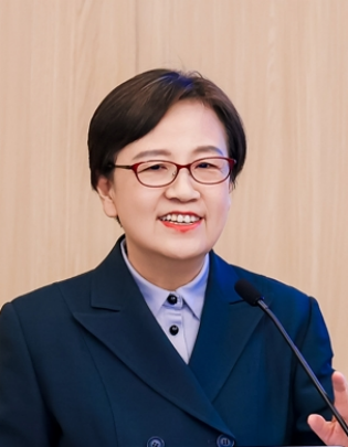 鲁昕